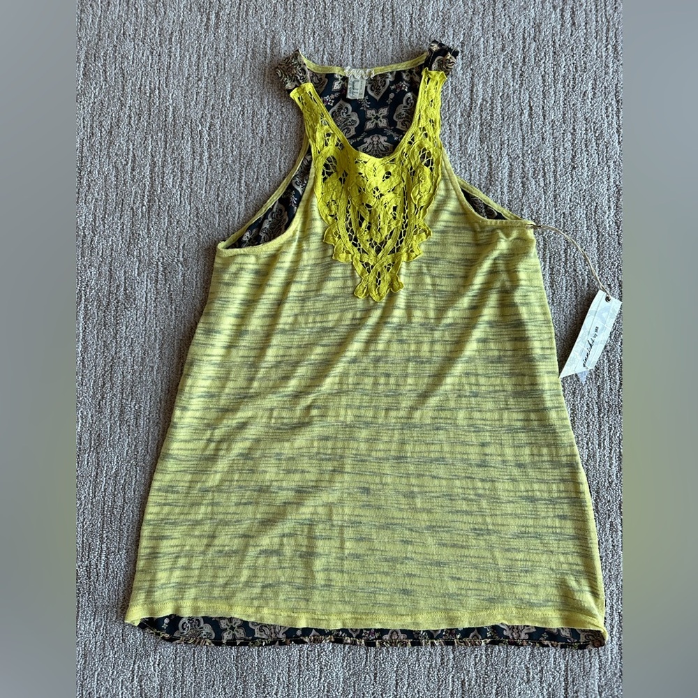 NWT Gimmicks by BKE tank top, size small